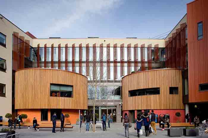 Anglia Ruskin University Reviews